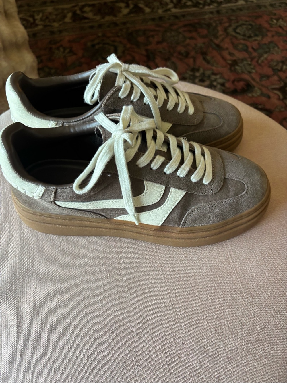 Steve Madden Sneakers